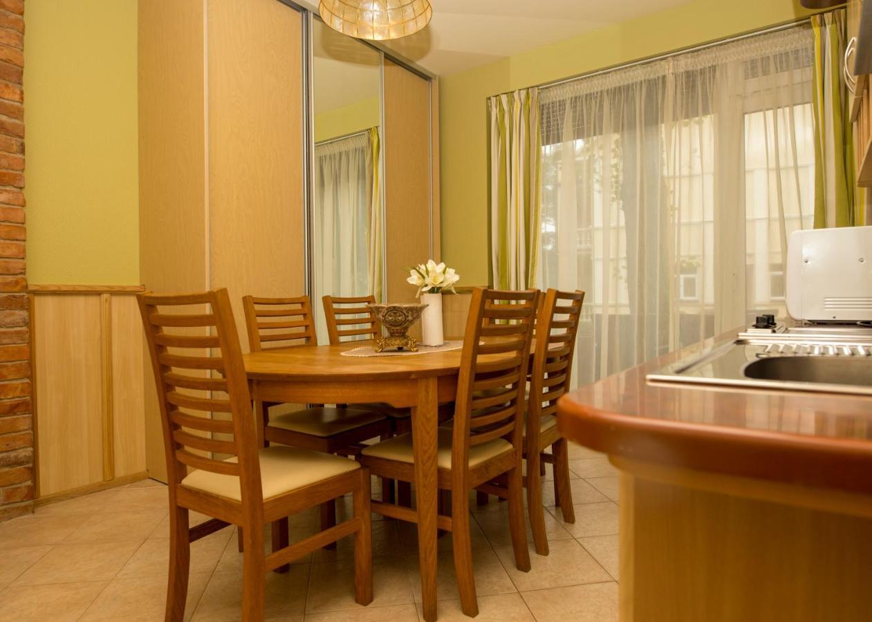 Vienaragio Apartamentai Apartment Palanga Exterior photo